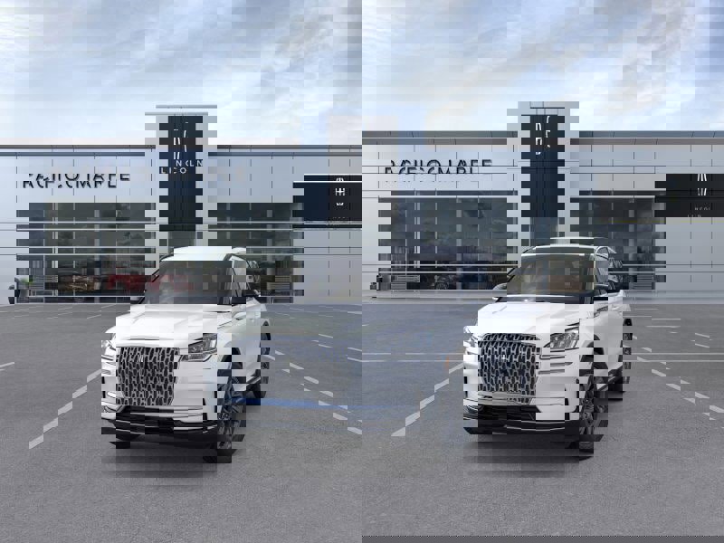 New 2026 Lincoln Corsair Premiere image 2