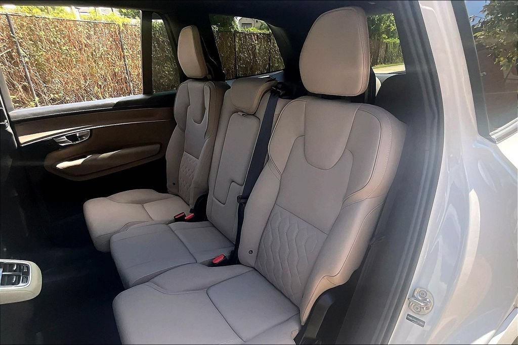 Used 2026 Volvo XC90 B6 Plus AWD/4WD image 35