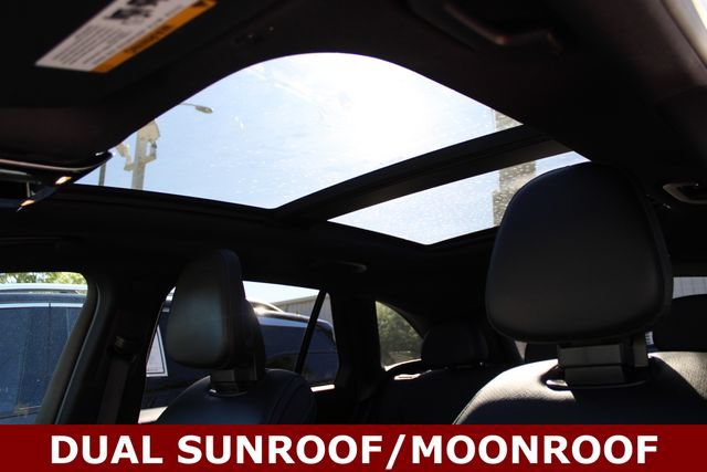 Used 2024 Mercedes-Benz GLC 300 4MATIC image 6
