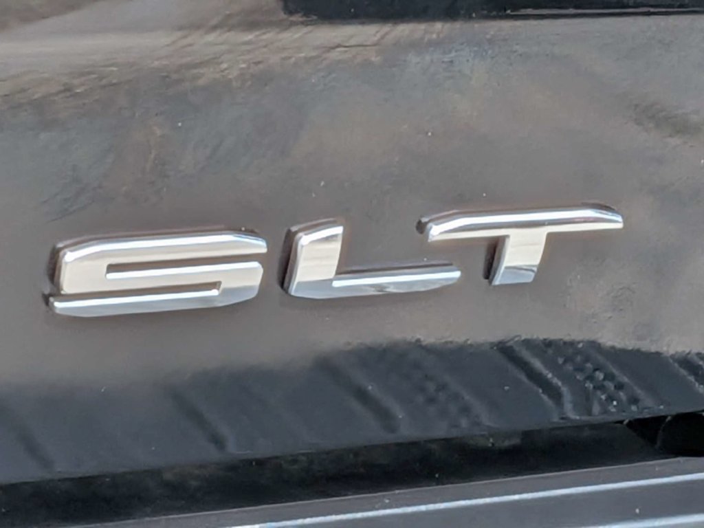 Used 2025 GMC Sierra 1500 SLT RWD image 18