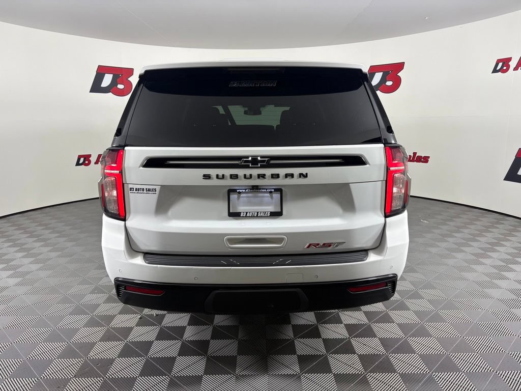 Used 2023 Chevrolet Suburban RST w/ Luxury Package RWD image 5