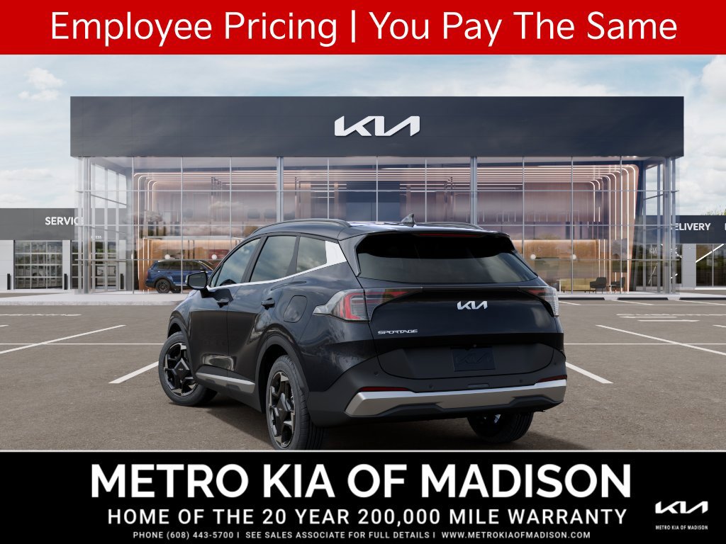 New 2026 Kia Sportage EX w/ EX Panorama Roof Package FWD image 4