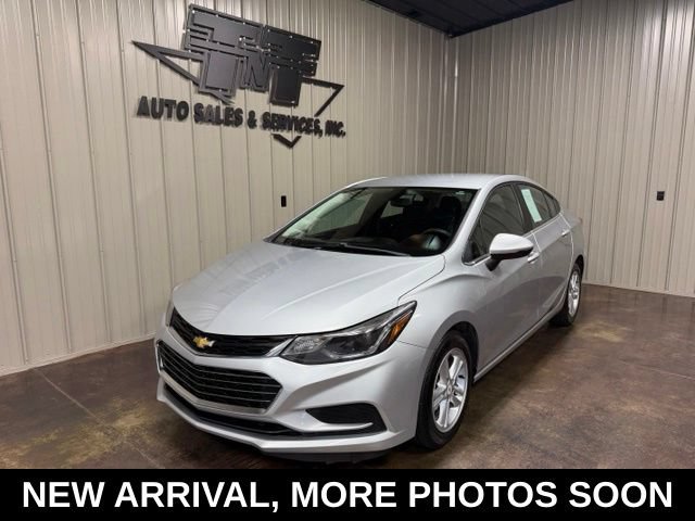 Used 2018 Chevrolet Cruze LT w/ LT Fleet Convenience Package FWD image 1
