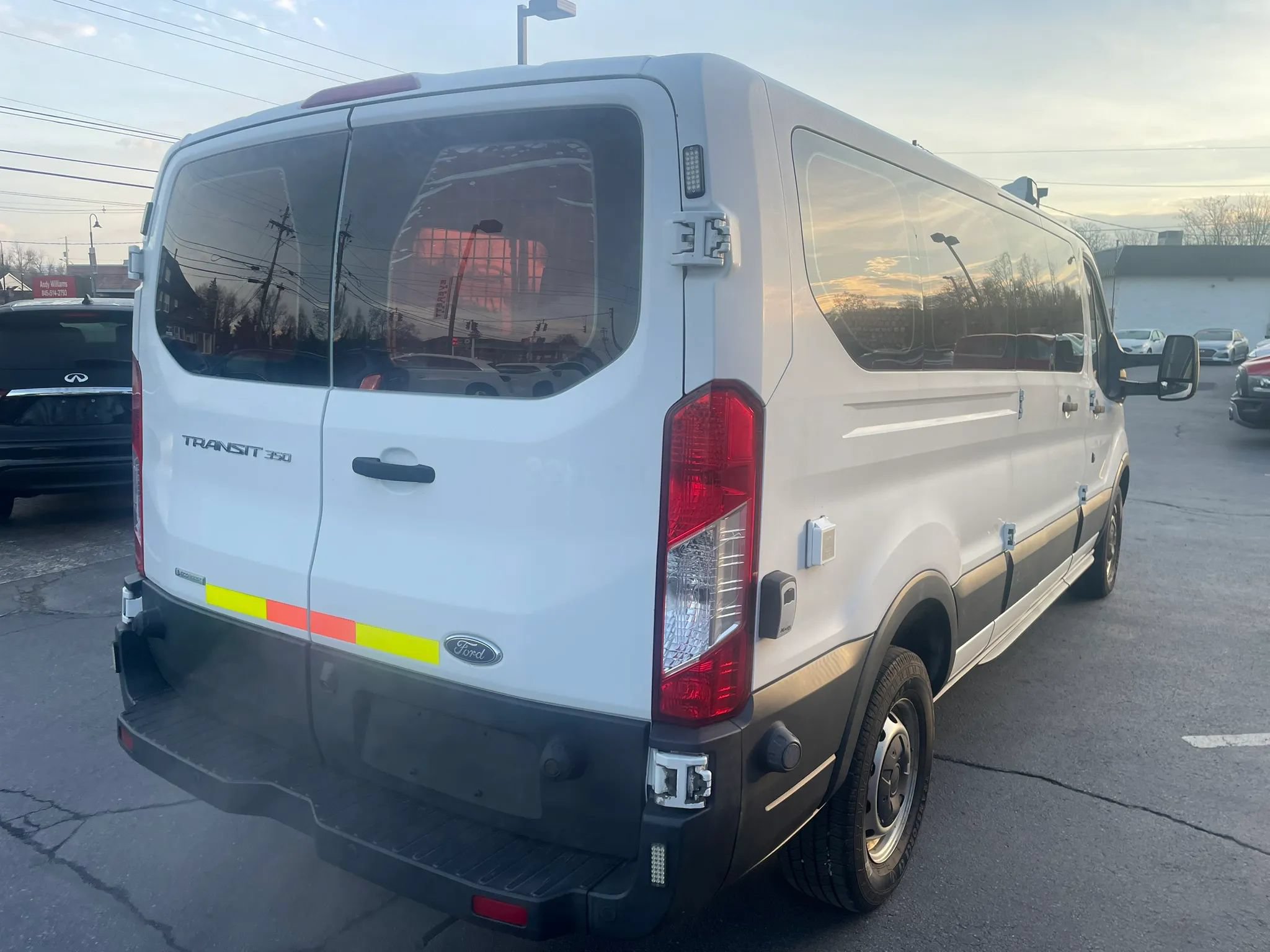 Used 2016 Ford Transit 350 148 Low Roof RWD image 4