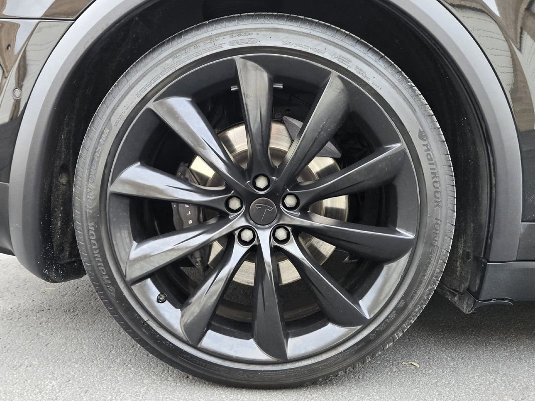 Used 2016 Tesla Model X 90D AWD/4WD image 14