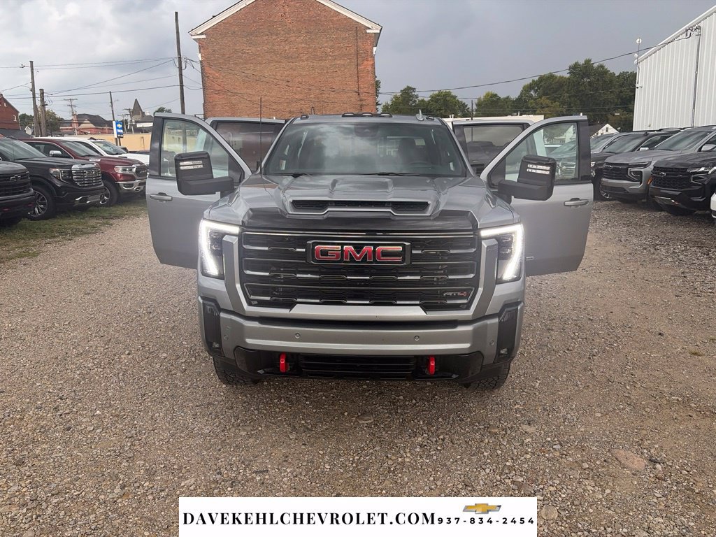 Used 2026 GMC Sierra 2500 AT4 w/ AT4 Premium Plus Package AWD/4WD image 34