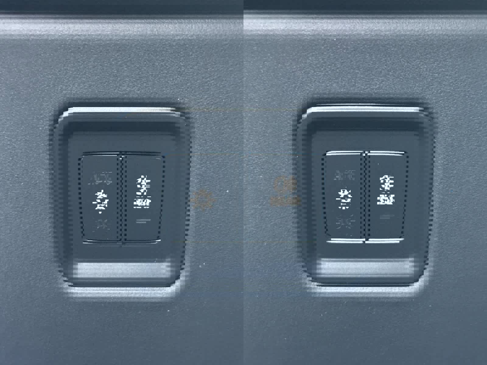 New 2026 Porsche Macan Turbo Electric image 31