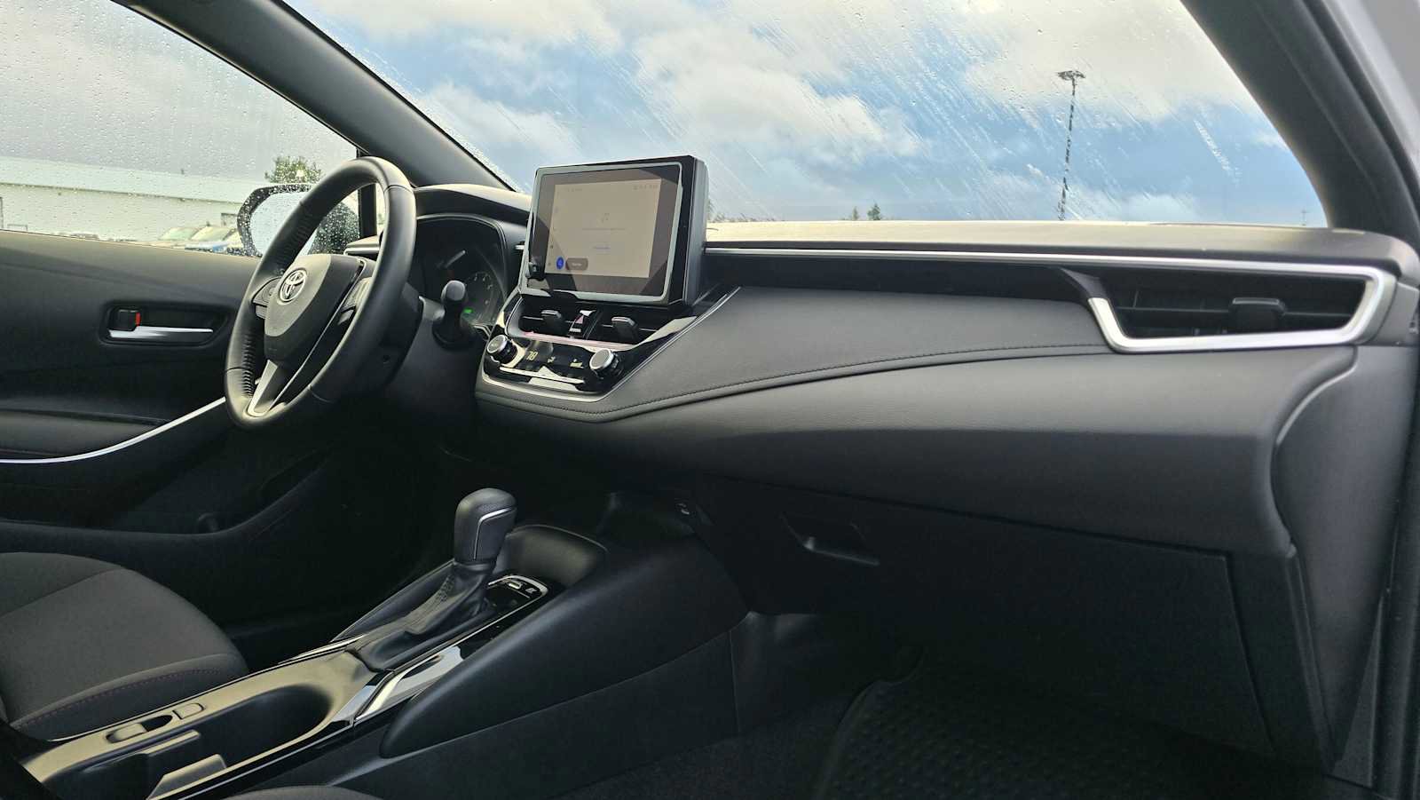 Certified 2024 Toyota Corolla SE image 12