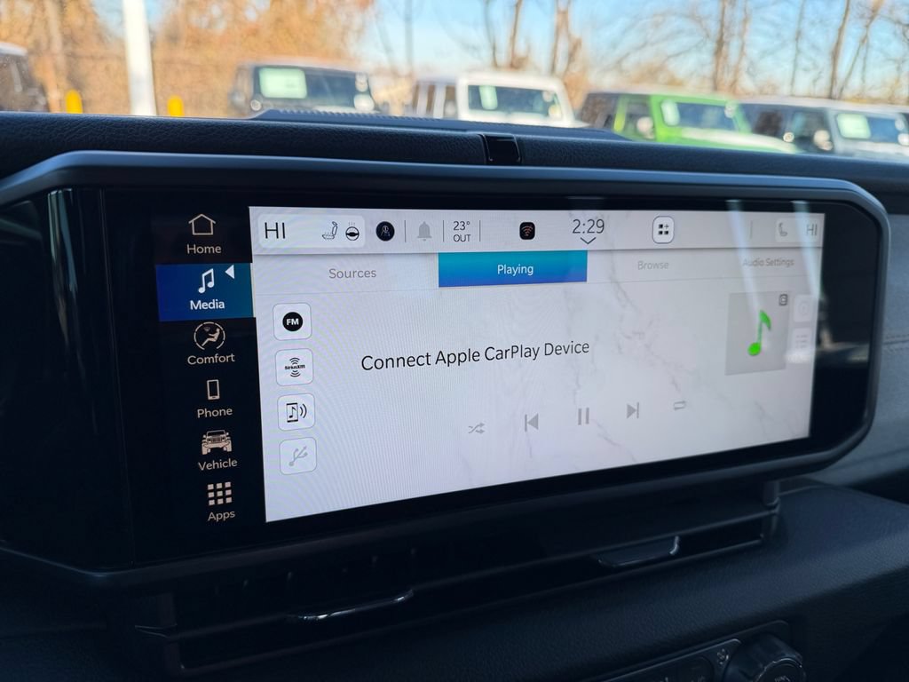 New 2026 Jeep Gladiator Sport AWD/4WD image 18