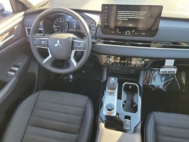 New 2026 Mitsubishi Outlander SE FWD image 16