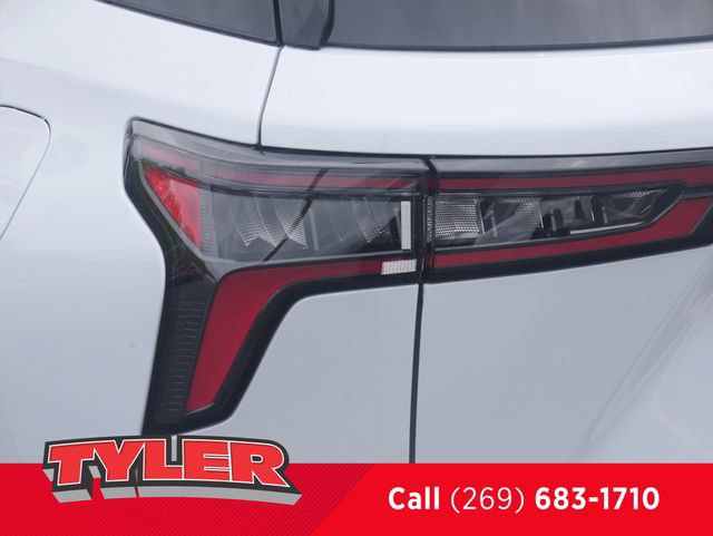 New 2026 Chevrolet Equinox RS w/ Convenience Package III AWD/4WD image 13