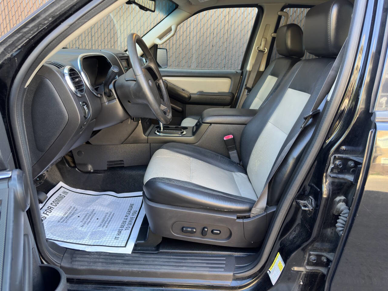 Used 2007 Ford Explorer Sport Trac Limited image 9