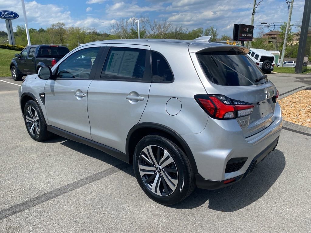 Used 2025 Mitsubishi Outlander Sport AWD image 5