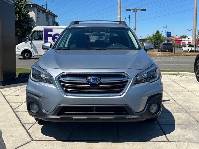 Used 2018 Subaru Outback 2.5i Premium AWD/4WD image 3