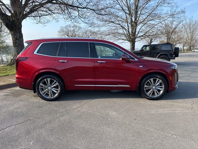 Used 2022 Cadillac XT6 Premium Luxury image 9