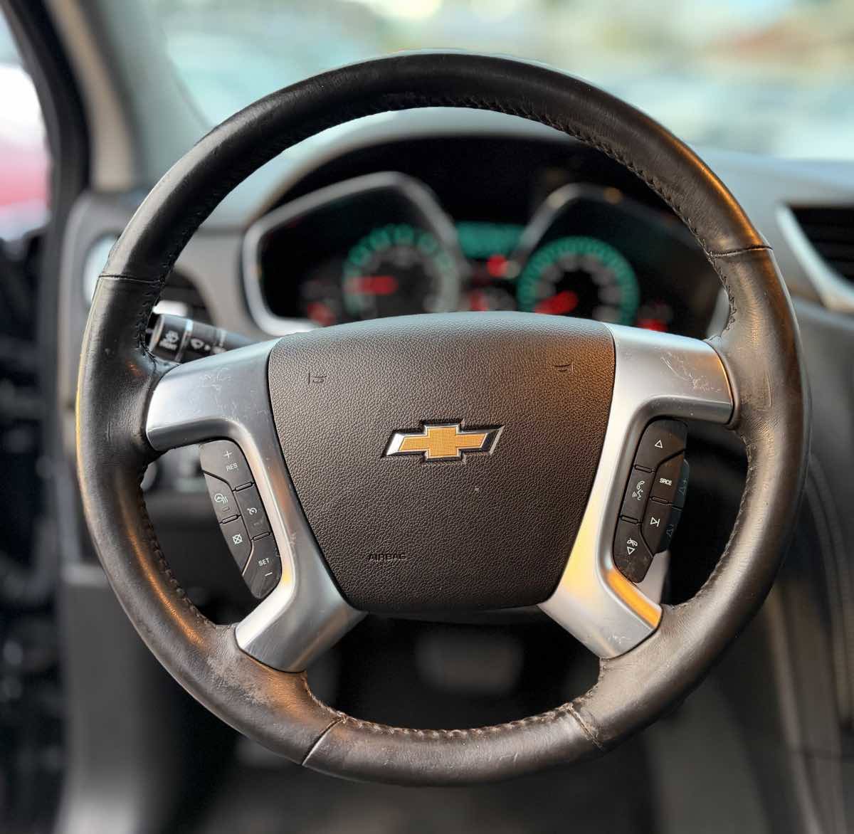 Used 2017 Chevrolet Traverse Premier AWD/4WD image 28