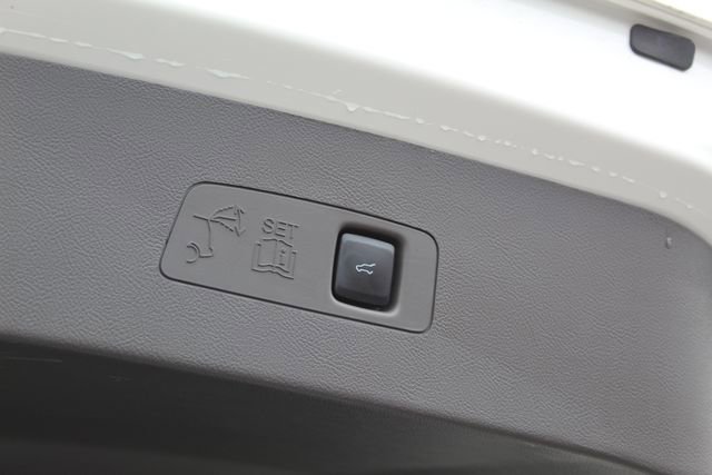 Certified 2024 Lincoln Corsair Reserve w/ Equipment Group 201A AWD/4WD image 6