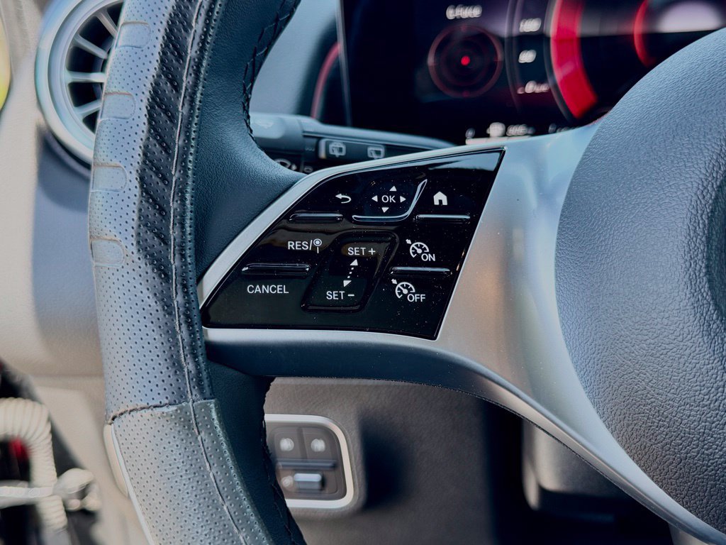 New 2026 Mercedes-Benz GLB 250 image 22