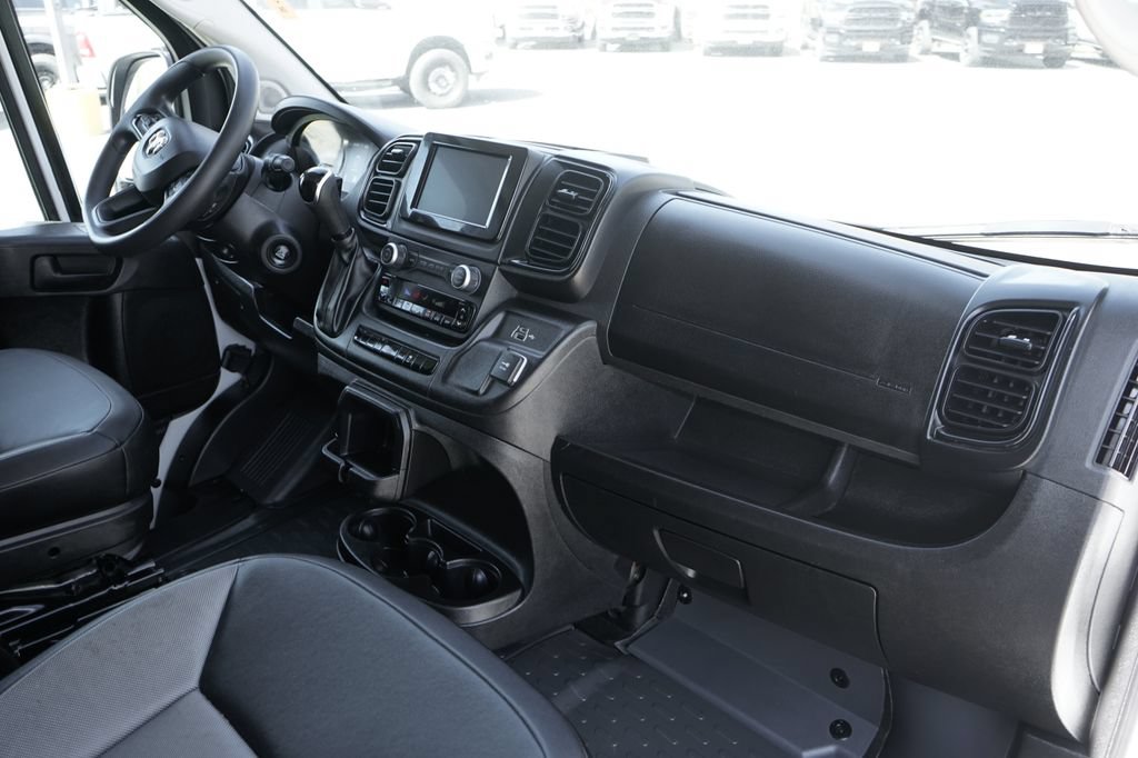 Used 2025 RAM ProMaster 2500 w/ Convenience Group FWD image 33