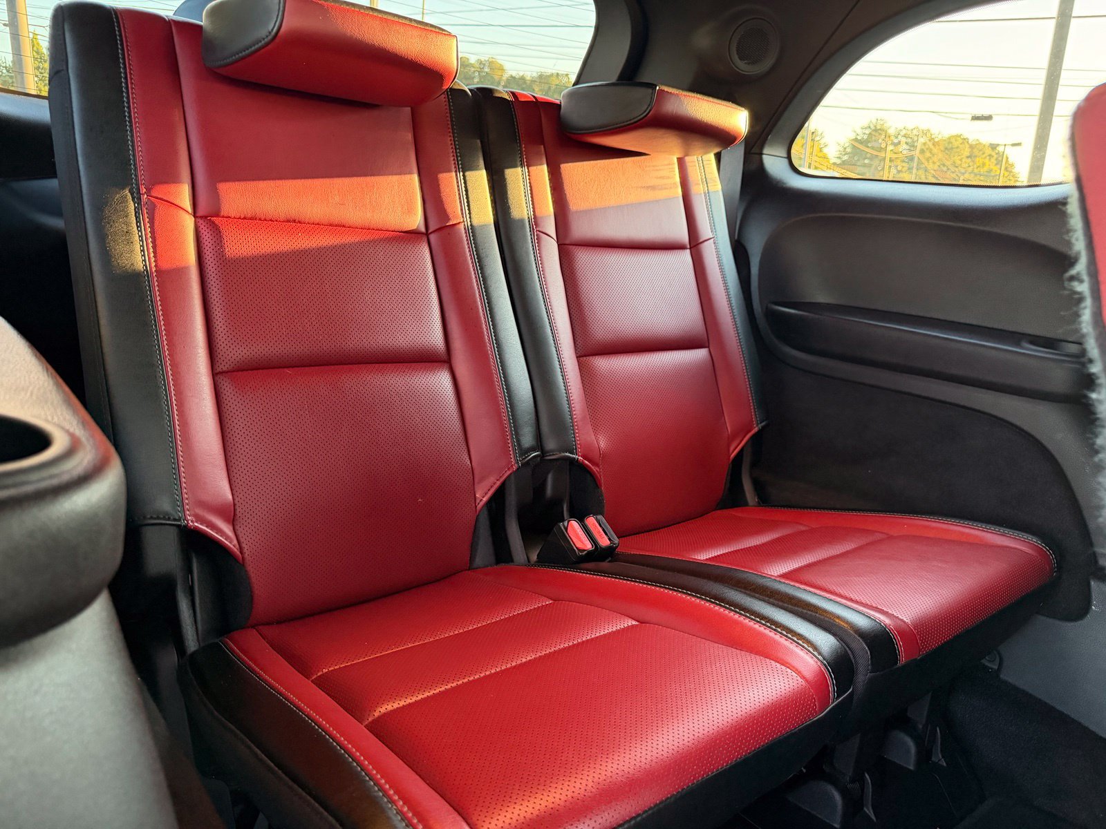 Used 2022 Dodge Durango R/T w/ Blacktop Package AWD/4WD image 34