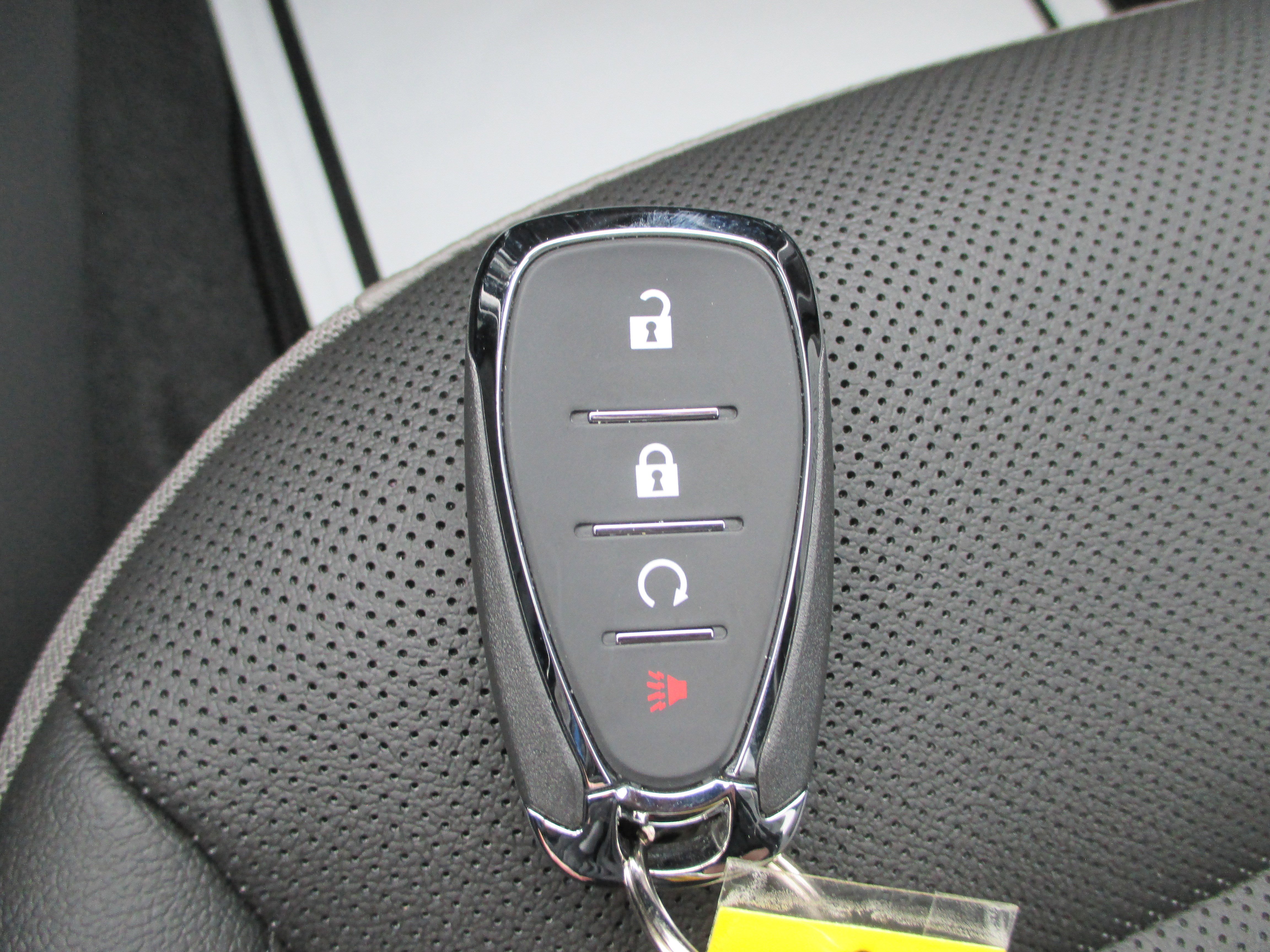 Used 2025 Chevrolet Trax ACTIV w/ Driver Confidence Package image 25