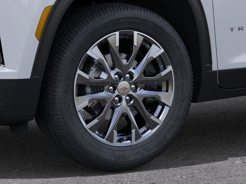 New 2026 Chevrolet Traverse LT w/ Sun and Wheel Package FWD image 9