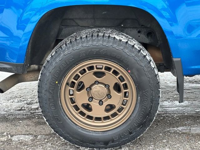 Used 2023 Chevrolet Colorado W/T w/ Advanced Trailering Package image 9