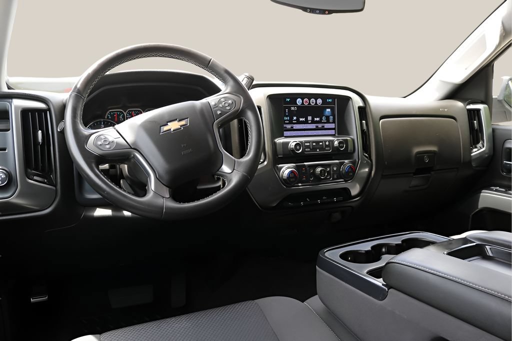 Used 2018 Chevrolet Silverado 1500 LT w/ Texas Edition RWD image 15