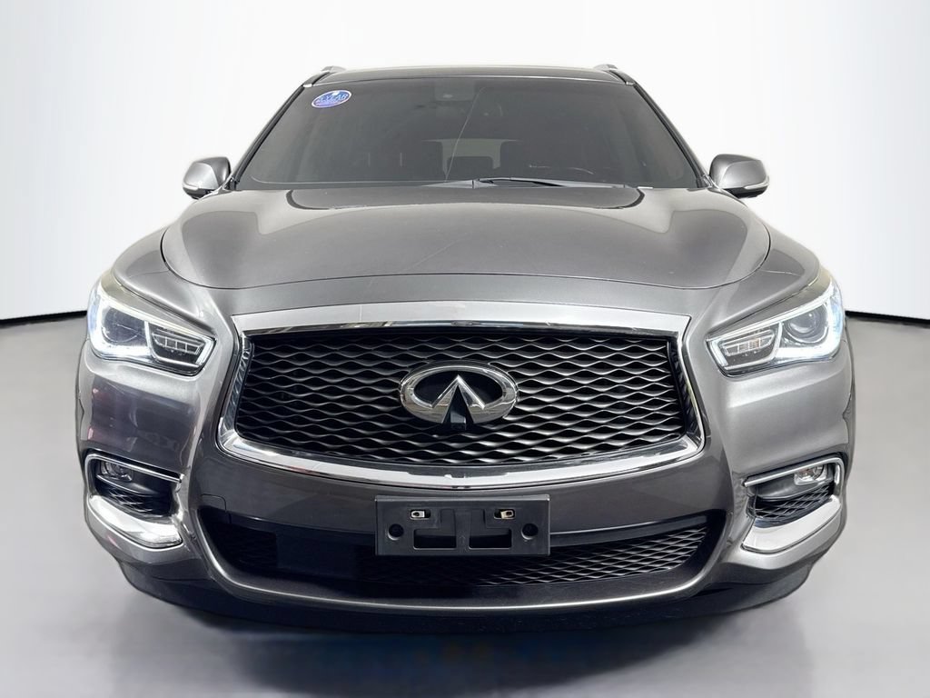 Used 2017 INFINITI QX60 Luxe w/ Premium Plus Package AWD/4WD image 2