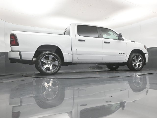 New 2027 RAM 1500 Express AWD/4WD image 52