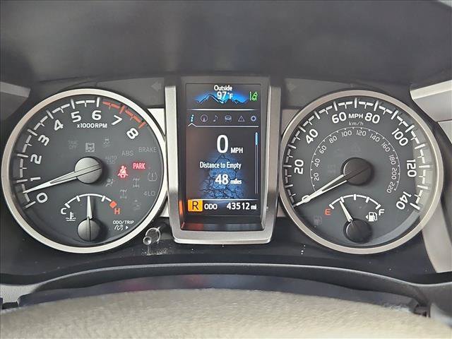 Used 2023 Toyota Tacoma SR5 AWD/4WD image 11