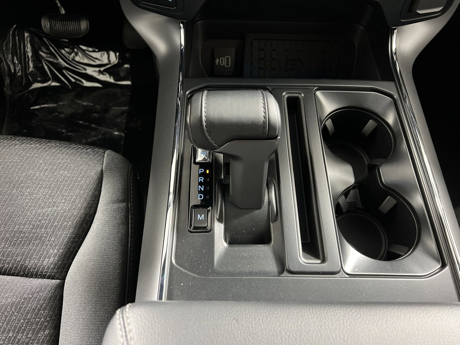 New 2026 Ford F150 XLT w/ Equipment Group 302A MID image 22