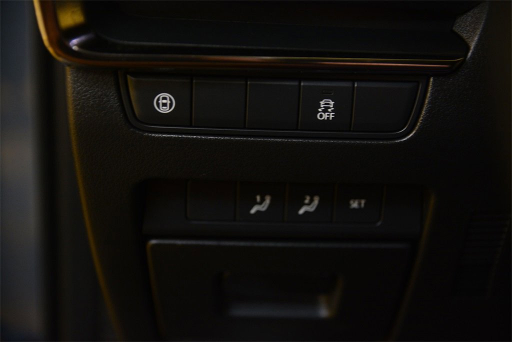 Used 2020 MAZDA MAZDA3 Hatchback w/ Premium Package image 13