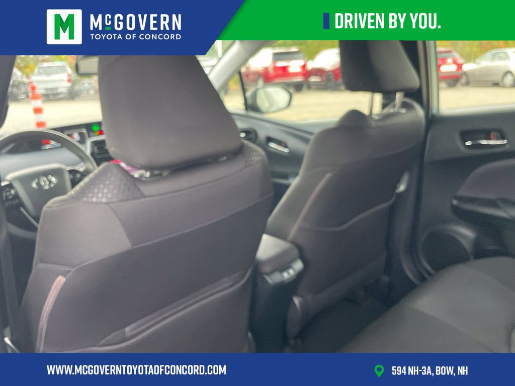 Used 2021 Toyota Prius LE w/ Carpet Mat Package (TMS) AWD/4WD image 16