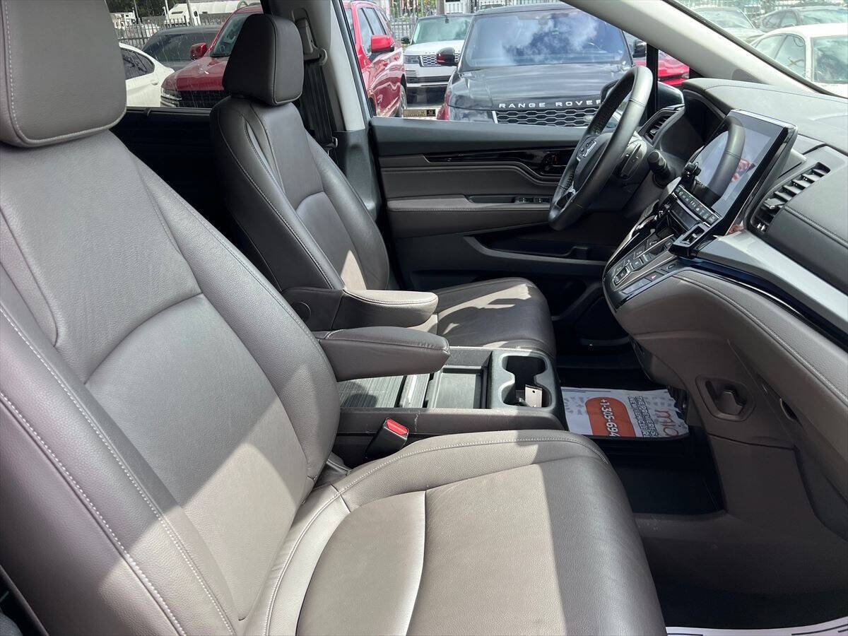 Used 2024 Honda Odyssey Touring image 8