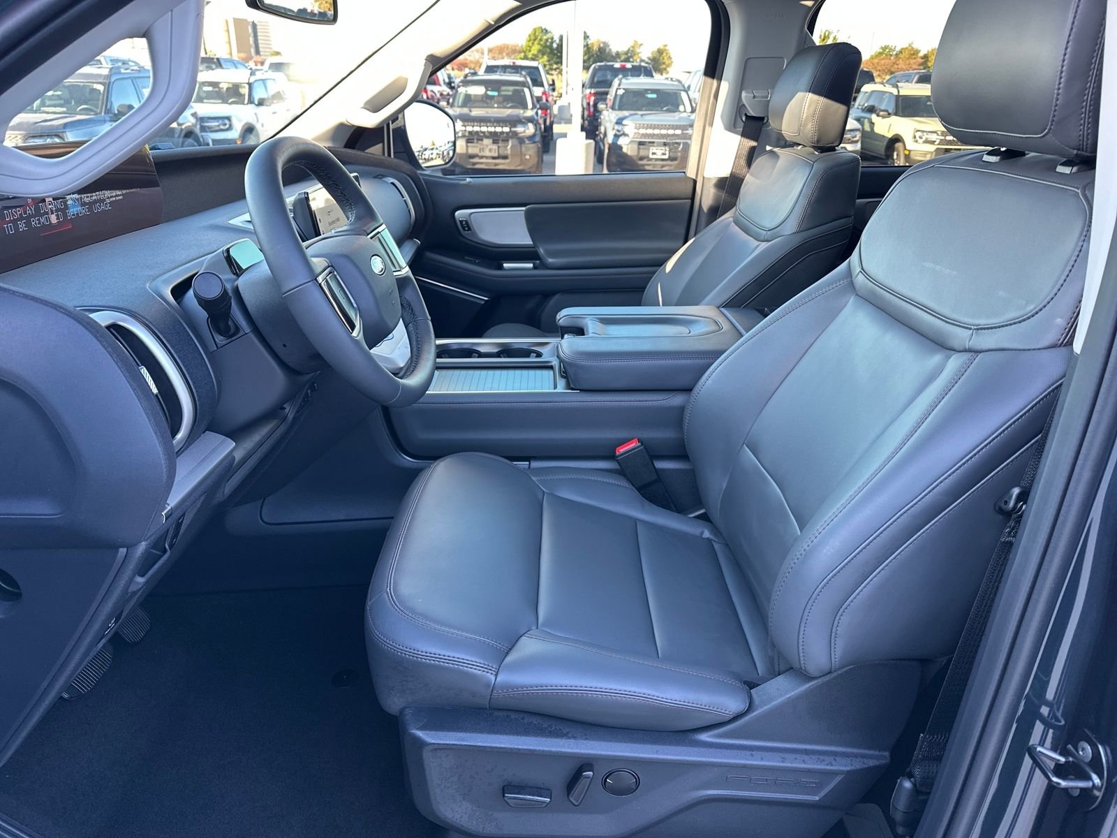 New 2025 Ford Expedition Max Active image 9