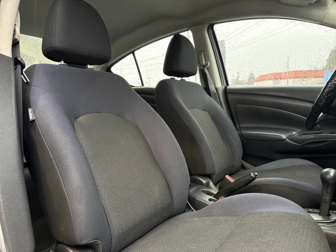 Used 2012 Nissan Versa SV image 18