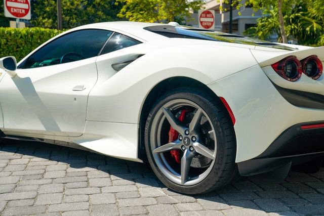 Used 2021 Ferrari F8 Tributo image 45