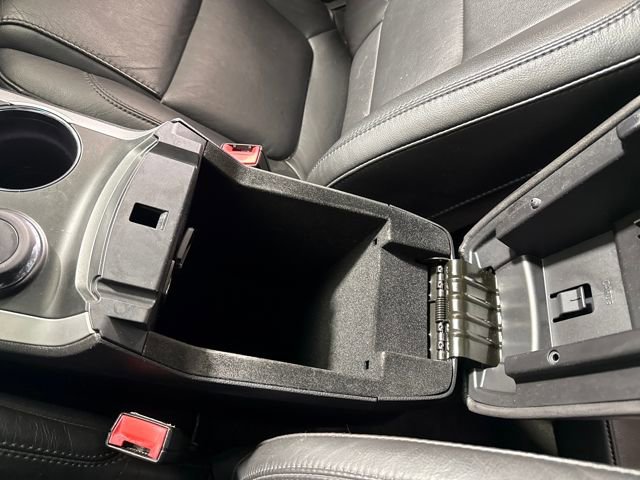 Used 2013 Ford Explorer XLT image 37