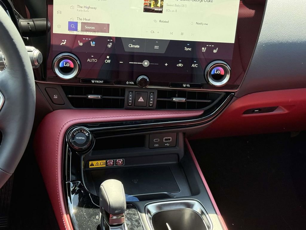 Used 2026 Lexus NX 450h+ AWD w/ Accessory Package (Z1) image 19