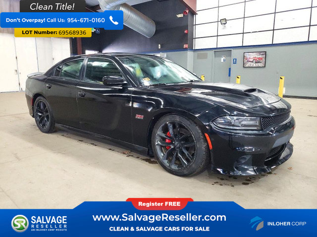 Used 2016 Dodge Charger Scat Pack RWD image 5