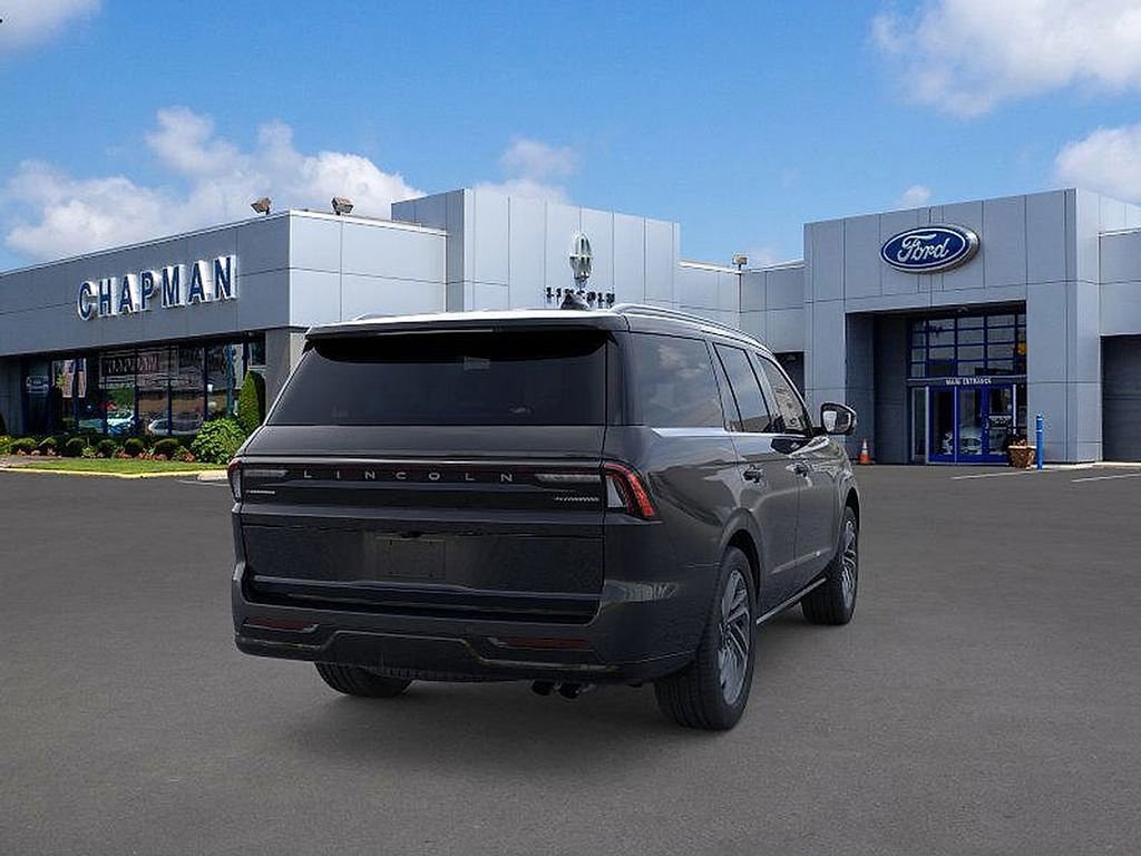 New 2025 Lincoln Navigator Reserve image 8
