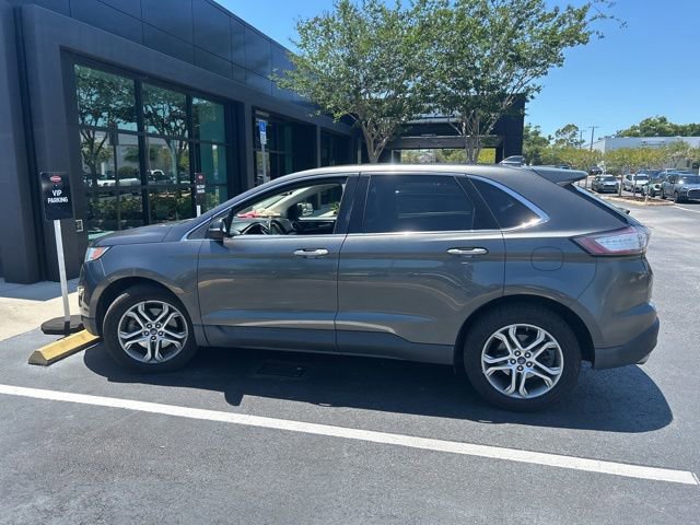 Used 2016 Ford Edge Titanium FWD image 4