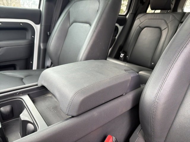 Used 2023 Land Rover Defender 110 S image 20