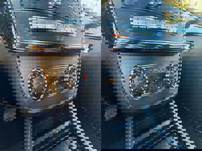 Used 2018 Mercedes-Benz GLE 350 w/ Premium 1 Package image 41