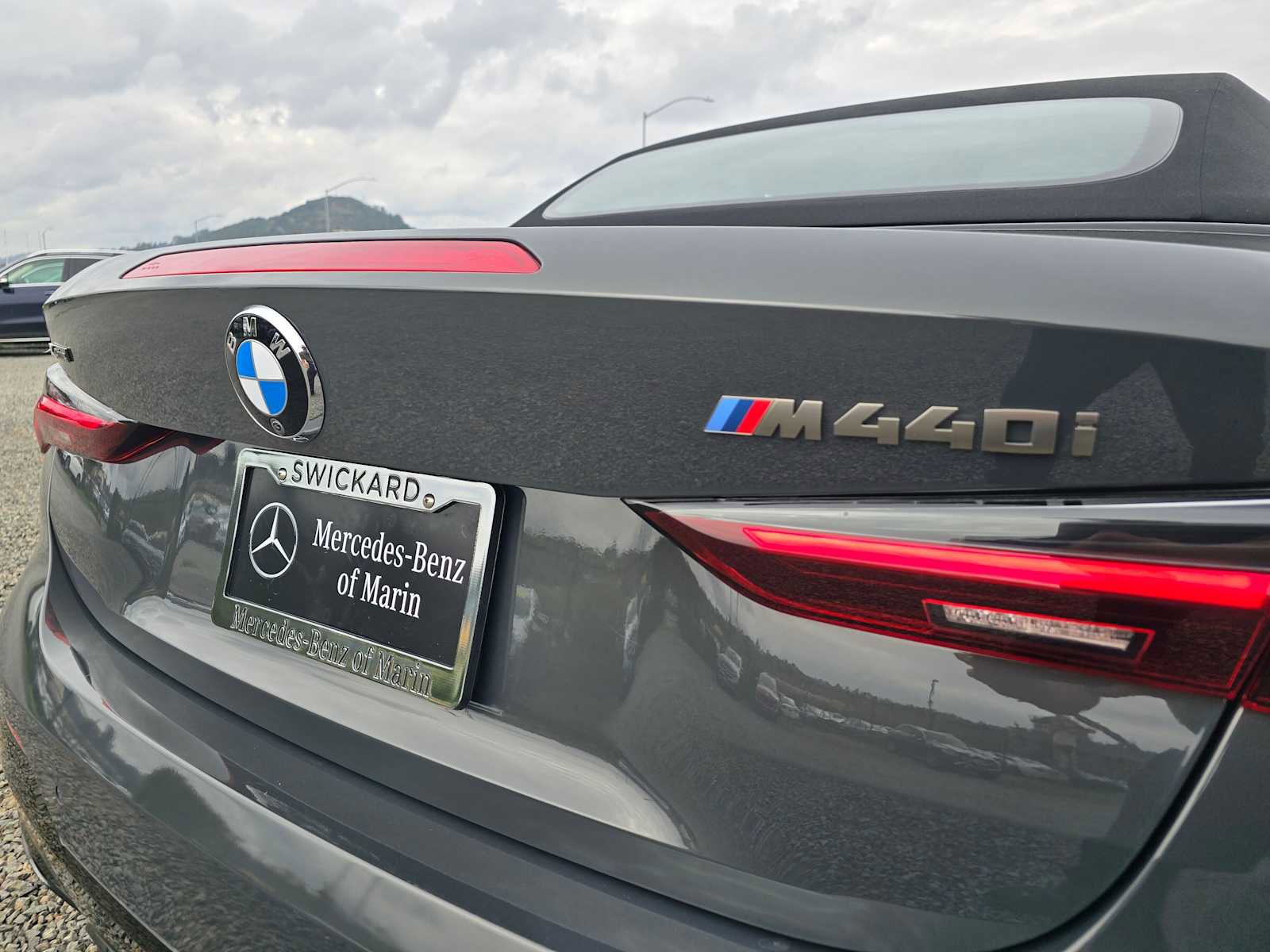 Used 2023 BMW 440i xDrive Convertible w/ Premium Package image 14