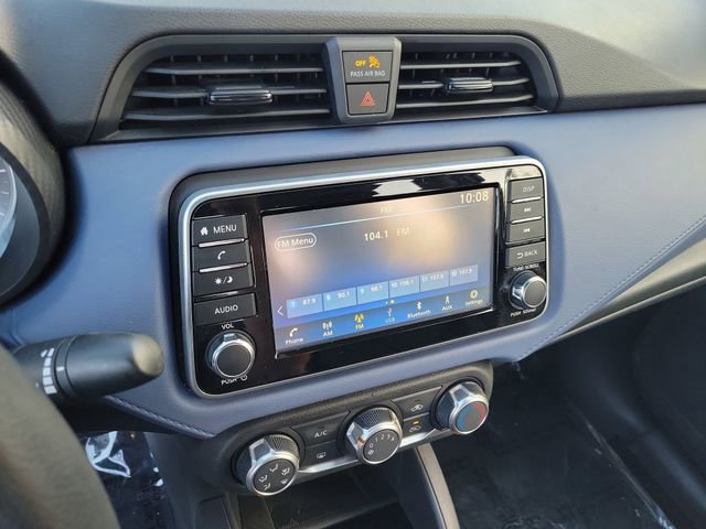 Used 2024 Nissan Versa SV FWD image 20