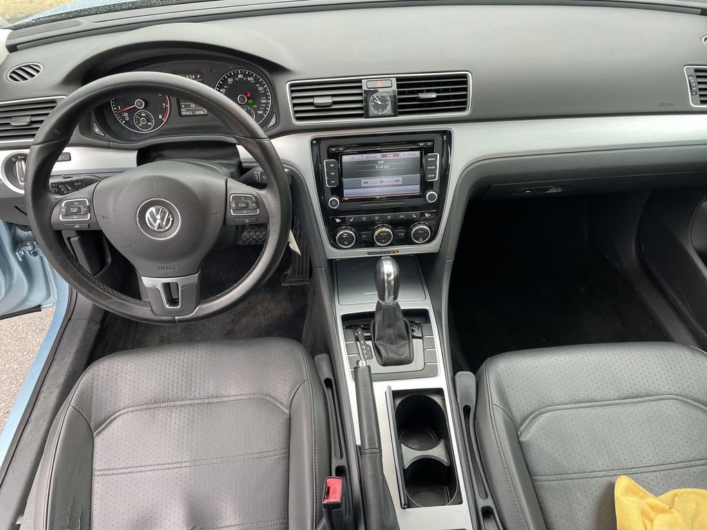 Used 2012 Volkswagen Passat 2.5 SE image 15