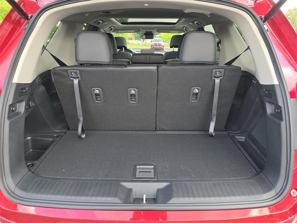 New 2025 Honda Pilot Touring image 23