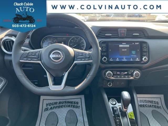 New 2025 Nissan Versa SR w/ Trunk Package image 17